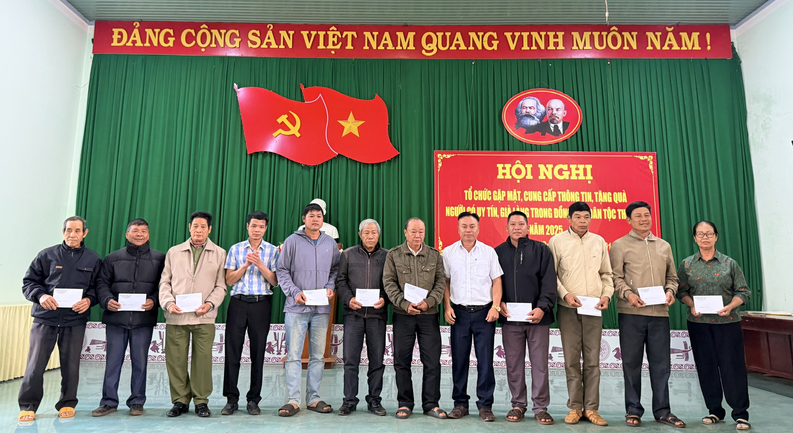 z7412281660992_8134ce8610e52f07bbe66a11c611c360